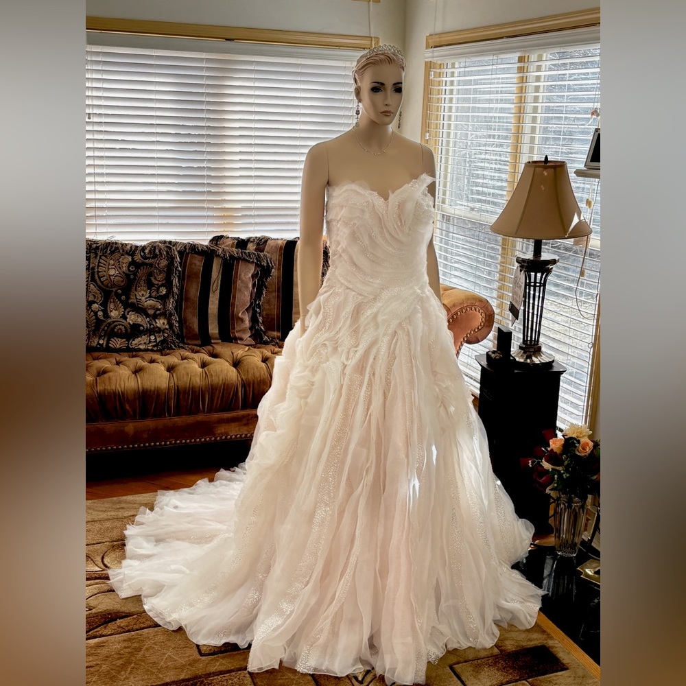 YSA Makino Blush Wedding gown size 12